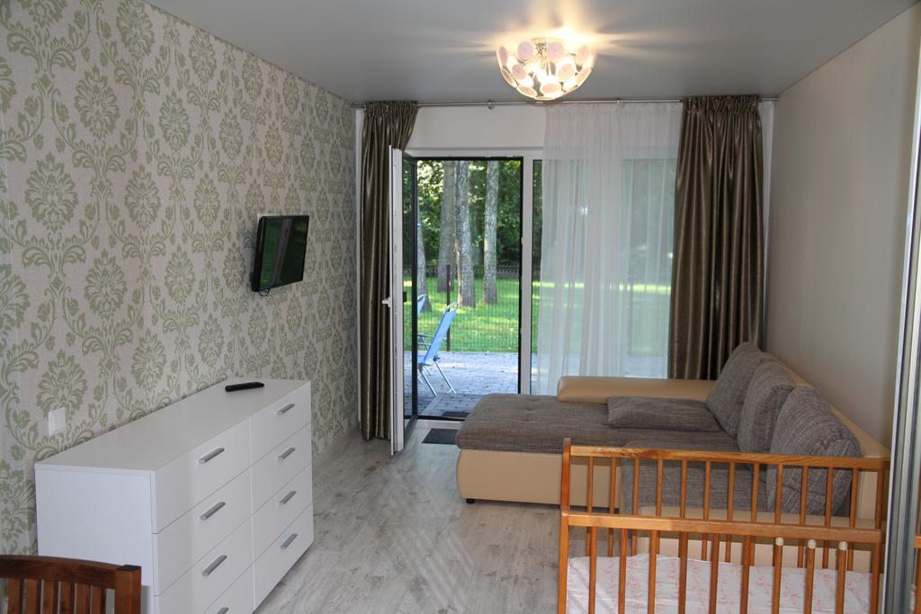 Appartement Plukiu 7 With Terrace à Palanga Extérieur photo