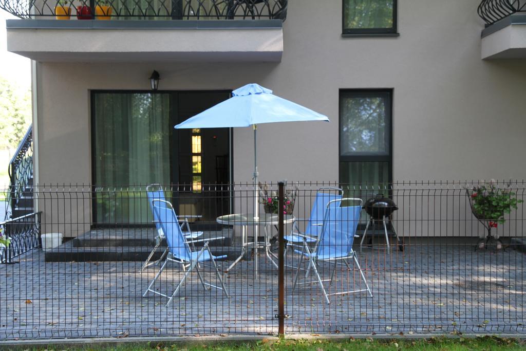 Appartement Plukiu 7 With Terrace à Palanga Extérieur photo